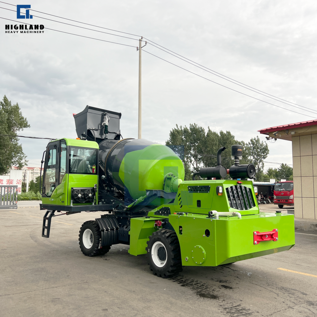HIGHLAND HEAVY MACHINERY - 2m³ Self Loading Concrete Mixer Truck | Green Body, Dual Rear Tires & Rear Tow Hitch